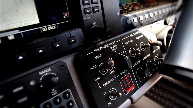 2010 Phenom 100 by CB Aviation смотреть онлайн