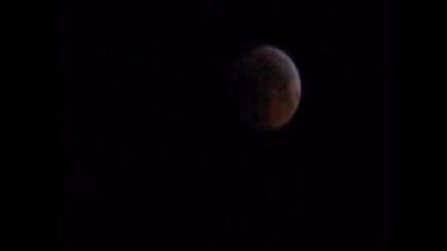 Lunar Eclipse 2010.wmv смотреть онлайн