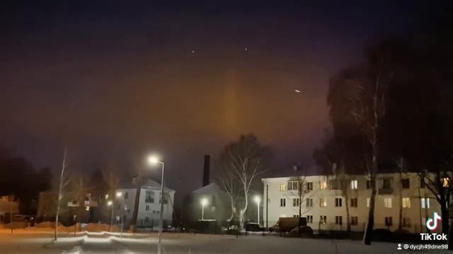 Луч в небе смотреть онлайн