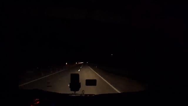 Дальнобой!!! Выехал на работу!!! Сначала в Смоленск, потом в В.Луки!!! Снова проблемы с воздухом!!! смотреть онлайн