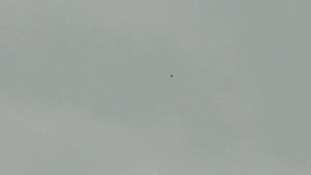 Треугольный НЛО над г. Великие Луки смотреть онлайн