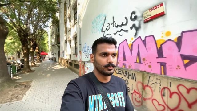 Traveling to European Union’s Poorest Country! 🇪🇸🇧🇬🇫🇷🇳🇱🇵🇱 смотреть онлайн