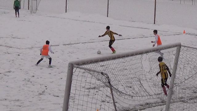 Юность2002г(2) - Спартак(Алания)2003г 3:1 1тайм 22.01.17г смотреть онлайн