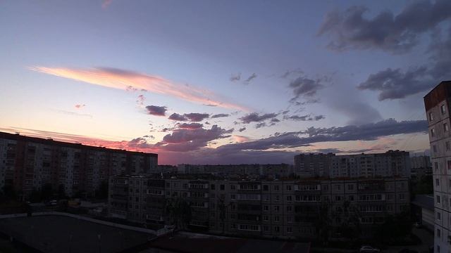 НЛО (UFO)? г.Сургут, снято 24 июня 2019 г. в 21:54:16