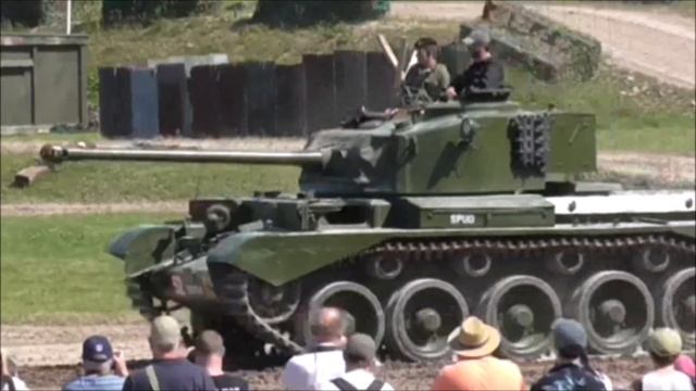 British Armour Of WW2: Sherman Firefly And Comet