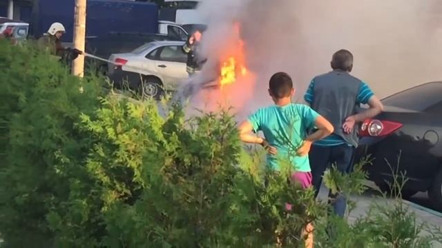 21.08.2017 горит автомобиль