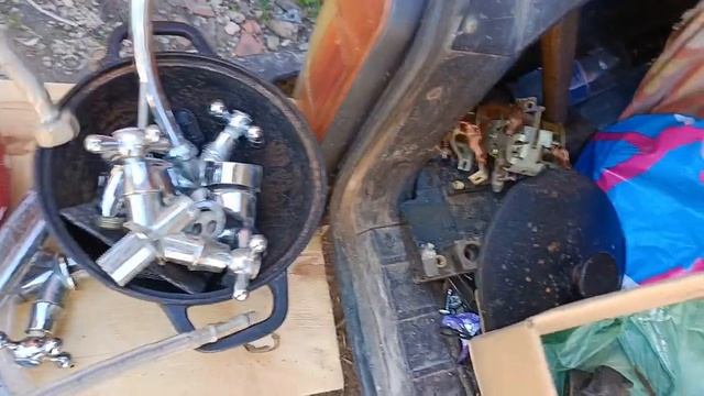 находки на мусорных точках Покровска смотреть онлайн