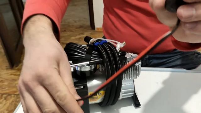 Розпакування автокомпресор Ураган КА У12050 з Rozetka смотреть онлайн