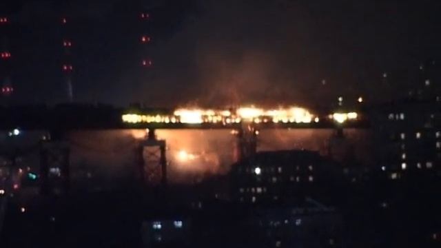 Пожар на строящемся мосту Владивосток часть 2 смотреть онлайн
