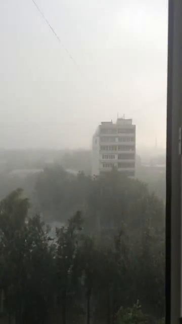 НЛО в Москве смотреть онлайн