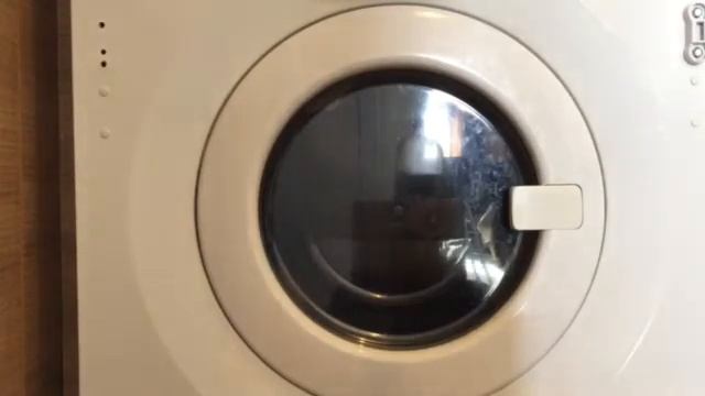 Ignis AWF 595 Quick Wash 35' No Spin Rinse смотреть онлайн