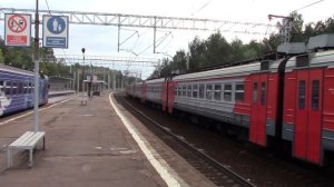 ЭД4М-0379, ЭД4М-0353 РЭКС и ЭД4М-0316 РЭКС, пл. Челюскинская