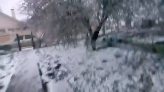 Весенняя аномалия два часа спустя смотреть онлайн