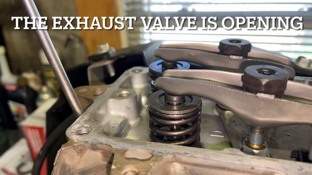 How to adjust valve clearance on a Briggs and Stratton engine смотреть онлайн