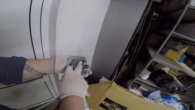 Как поменять масло в MV Agusta F3 или MVAgusta Brutale, Dragster, Turismo Veloce и SuperVeloce смотреть онлайн