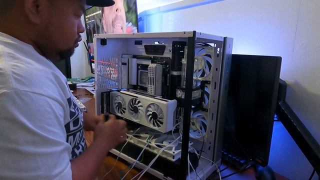 Snow Vision Build On Lian Li Pc-o11 Dynamic XL With Water Cooling