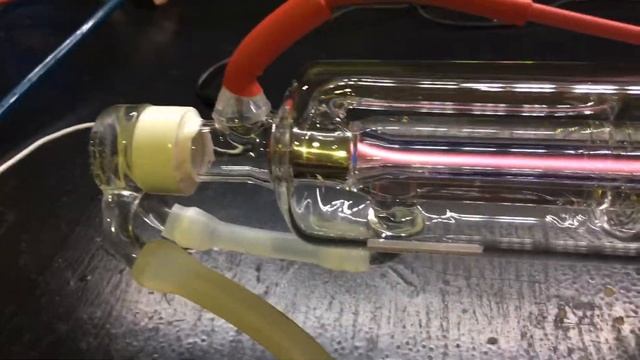 Лазерная трубка CO2 YONGLI 1200-G s/n А 004927 пломба (14861),БВН NMG80W пломба (14862) смотреть онлайн