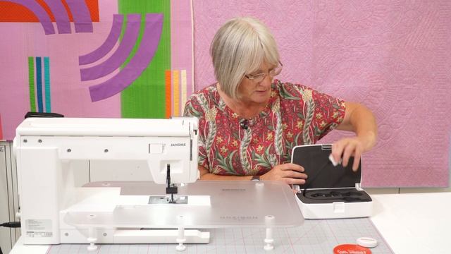 Just Hands on TV - Janome Horizon Memory Craft 9480 QC PROFESSIONAL Demo смотреть онлайн