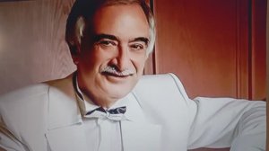 СТАРАЯ ПЛАСТИНКА .  Пое́т  Полад Бюль- Бюль Оглы   песня " Позвони ".