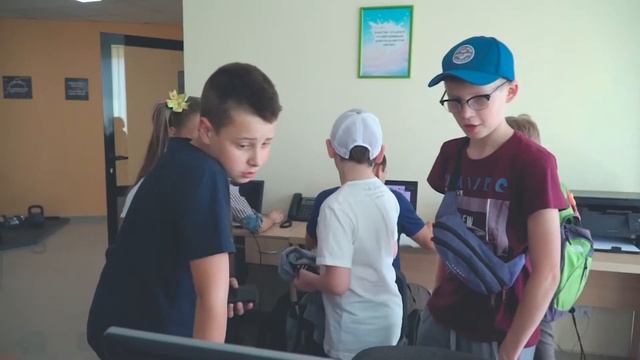 Екскурсия деток в компании Оutsourcing Тeam смотреть онлайн