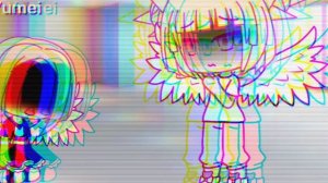 клип : мир вокруг неë  крутил называл странной