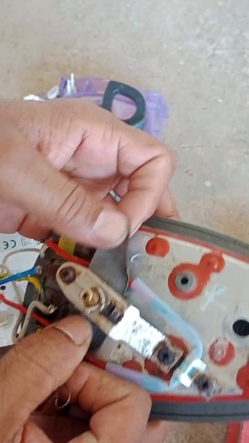 iron repair kaise Karen #shortsvedio #electrical #electric смотреть онлайн