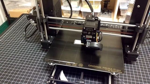 Prusa i3Mk3 First sample print смотреть онлайн