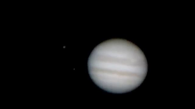 Jupiter (and Ganymede, Europa) through a newtonian telescope (1), 2008/07/10 смотреть онлайн