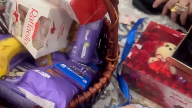 ‼️‼️‼️Сколько надарили Подарков На ДЕНЬ РОЖДЕНИЯ 🎁 ❤️❤️🥲🥲🥰🥰🥰 смотреть онлайн