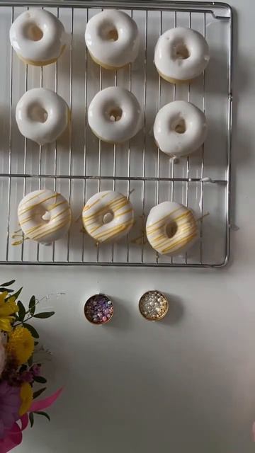 Заказывайте пончики. Шоколадные или обычные. margoshin_zefir смотреть онлайн