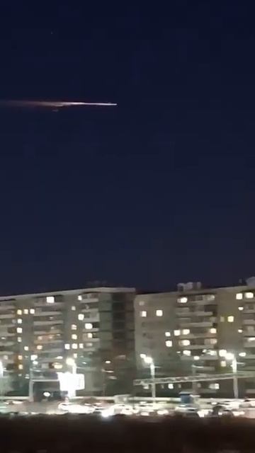 Комета, замеченная во всём мире 25 марта 2024. #комета #shorts #space #elonmusk #tesla #dogecoin смотреть онлайн