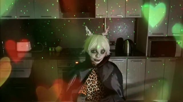 Клип Баку и Соня Песня: "Different World" смотреть онлайн