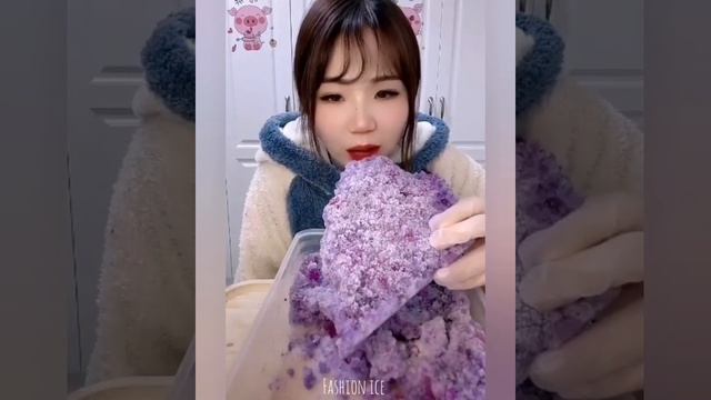 ASMR SHAVED ICE EATING / ICE EATING