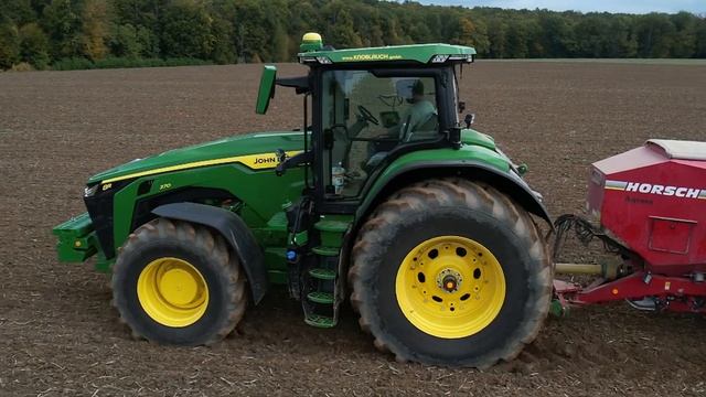 New John Deere 8R370/ Horsch Pronto 6KR/ Weizenaussaat 2022 смотреть онлайн