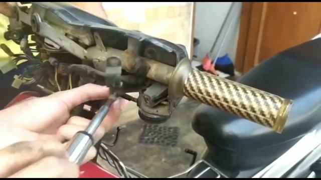 Tutorial || Mengganti head lamp, lampu speedometer, & mika speedometer Yamaha JUPITER Z burung hant смотреть онлайн