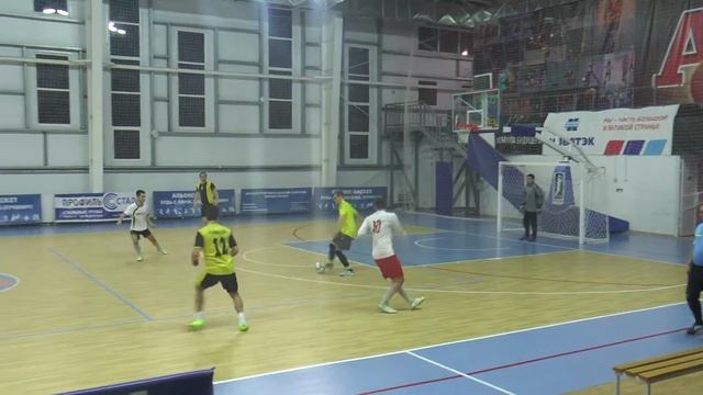 Кристалл - Юпитер 6 : 5 смотреть онлайн