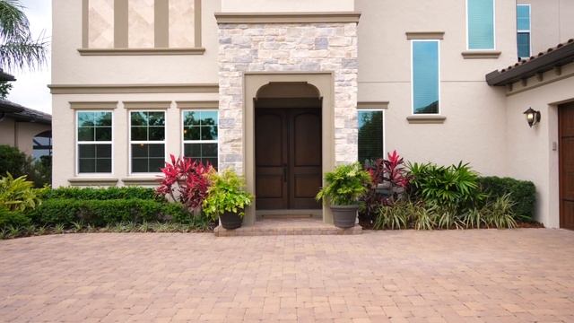 14706 Ave of the Rushes - Lakefront Estate in Winter Garden, FL смотреть онлайн