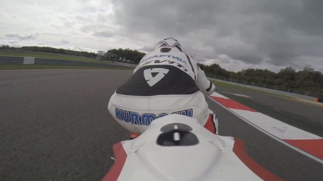 Онборды Сергея Курмаева (ссылка в описании) c MRW – ждем его в гости против чайников на Яуза Ринге смотреть онлайн