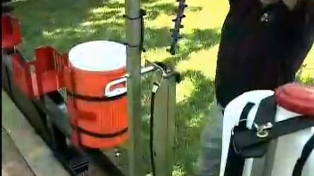 TrimmerTrap's HS-1.mpg (Hedge Trimmer Rack) смотреть онлайн