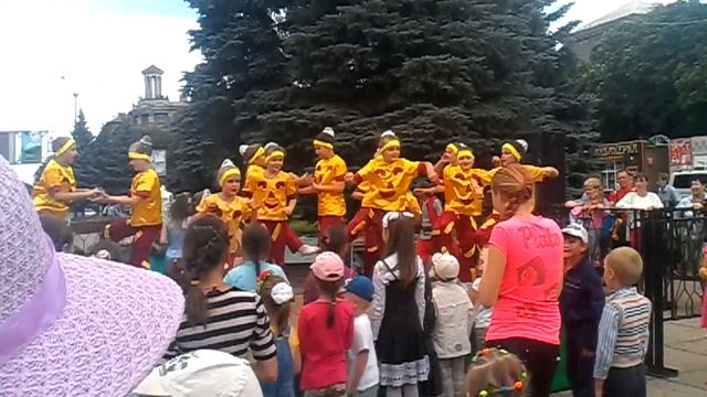 Супер шоу Праздник Нептуна смотреть онлайн