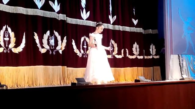 Китайская Песня "Jing Hua Shui Yue-鏡花水月" 2017 смотреть онлайн