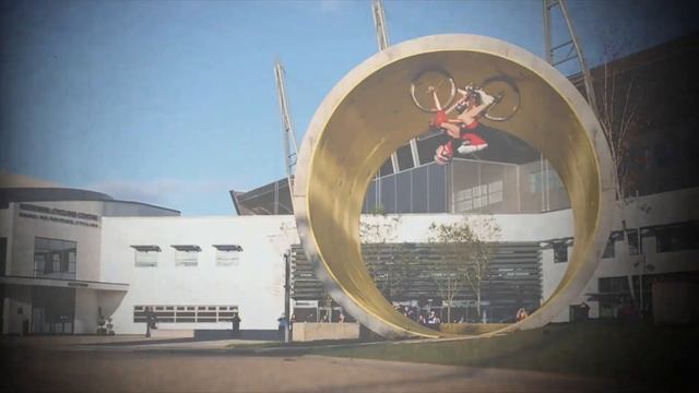 Queen - Freddie Mercury - Bicycle Race - Sara Loera -  Ken Tamplin Vocal Academy