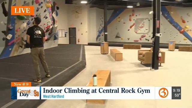Indoor climbing at Central Rock Gym смотреть онлайн