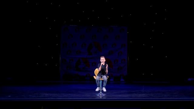 Захар Пучило "Talking to the moon" смотреть онлайн