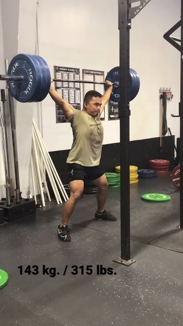 143 kg. / 315 lbs. PAUSED overhead squat (100% RAW, no belt or wraps) смотреть онлайн