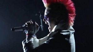 30 Seconds to Mars - Closer to the Edge Official Video