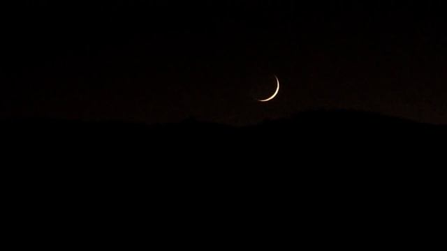 Moon Set Video with Audio ""Are You Lonesome Tonight" ---Elvis Presley смотреть онлайн