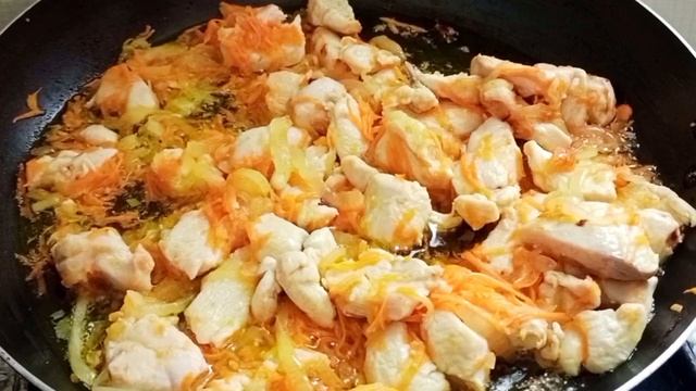 Куриное филе в сметане на сковороде.Простой и вкусный рецепт. #cooking #top #recipe #блюда #rek смотреть онлайн