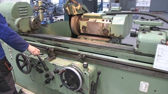 0800722 WMW Cylindrical Grinding Machine SA300x1500 mL смотреть онлайн