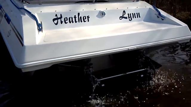 35' Fountain with twin Mercury Racing 500 EFI's and dry exhaust. смотреть онлайн